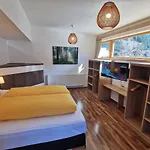 Haus Viktoria Appartement *